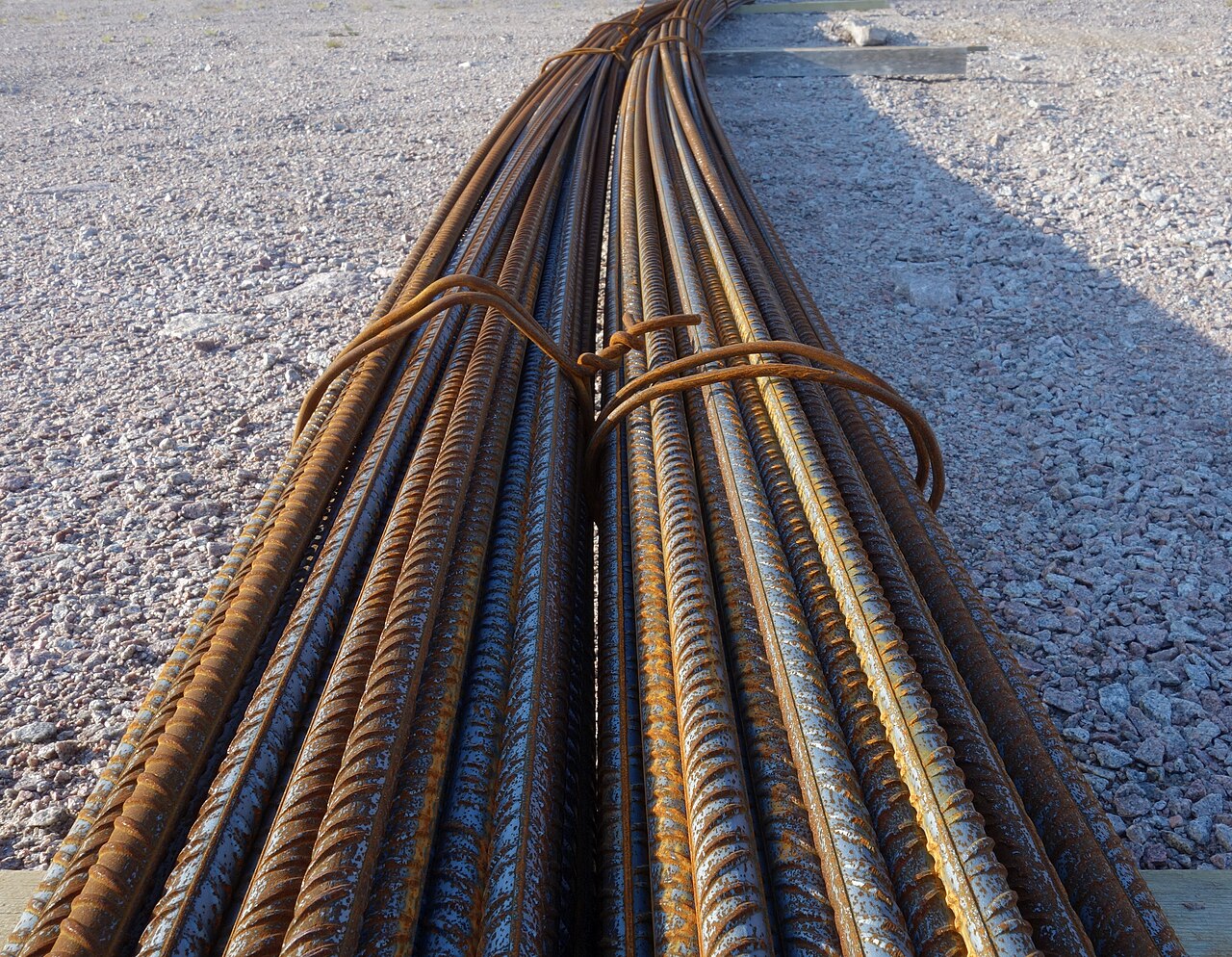 Tied bundle of reinforcing steel bars